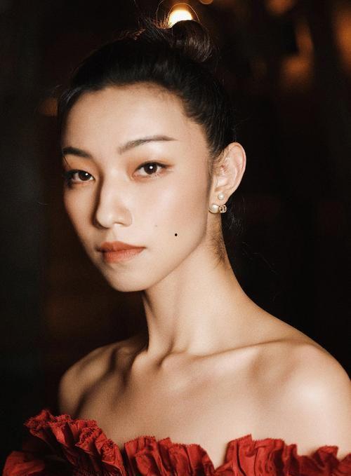 明星黑料曝光,揭秘娱乐圈背后的真相